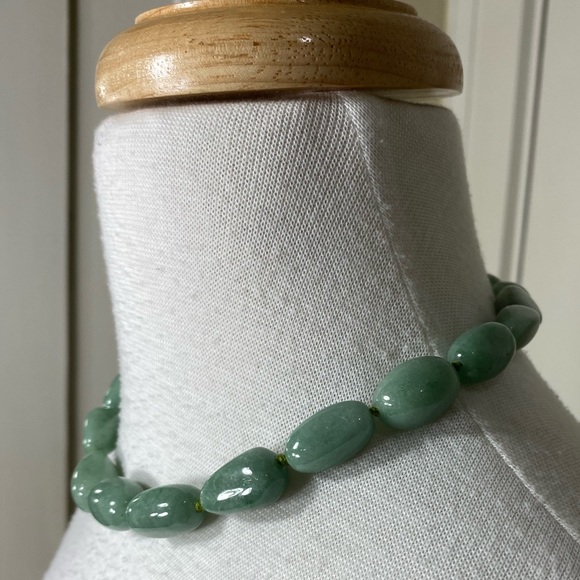 Natural Stone Green Jade? Collar Beaded Necklace - Picture 6 of 11